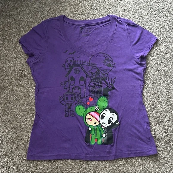 Lot of 4 Spooky Goth Kawaii Ladies T-Shirts by Tokidoki size Large - Picture 7 of 12